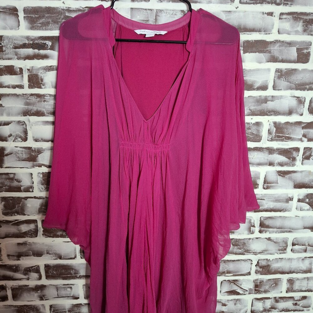 Diane Von Furstenberg Size 2 Pink Blouse Two Piece Silk Batwings